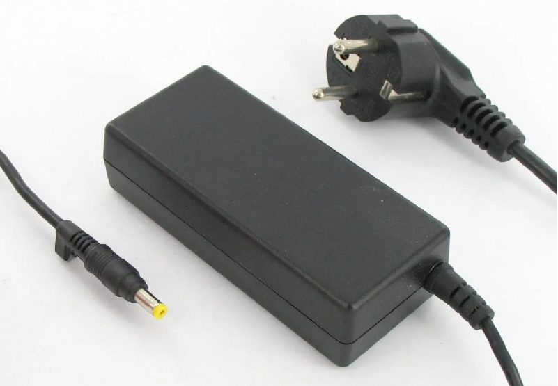 586992-001-HP-Laptop-AC-Adapter-65W